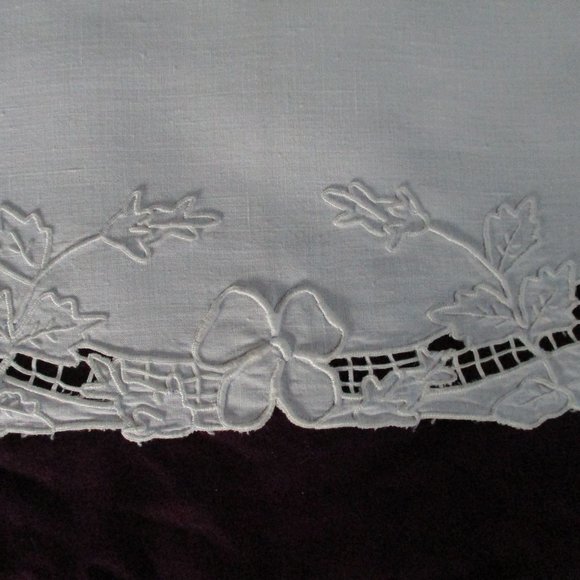 1920s vintage table linen - Picture 3 of 7